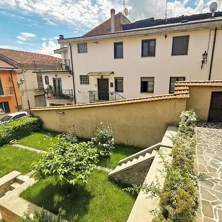 Orsini: Tre Da Letto, 2 Bagni Apartment